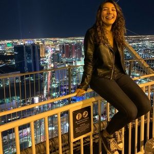 Meet your Posher, Crisol